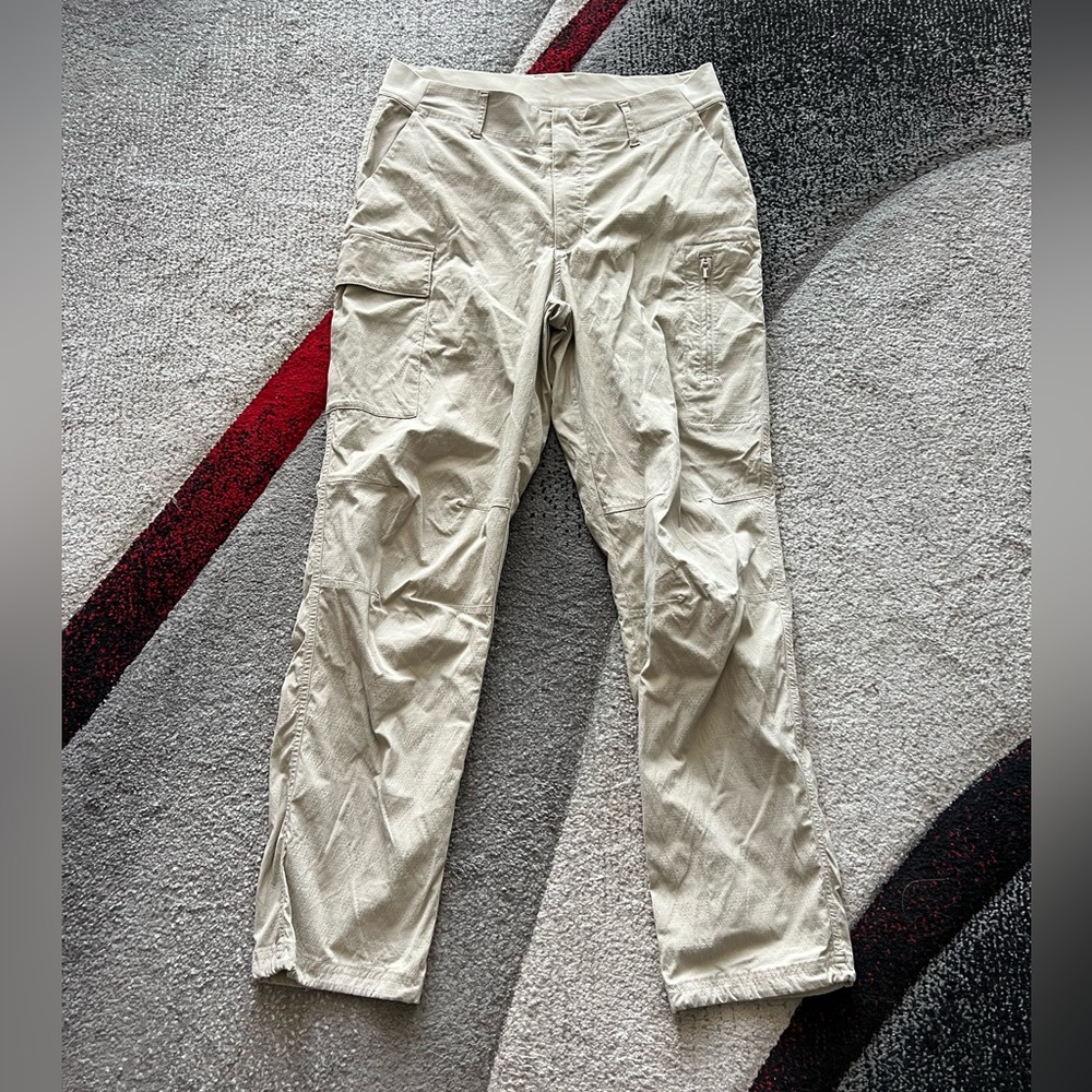 Athleta Trekkie Utility Cargo Pants - Picture 4 of 6